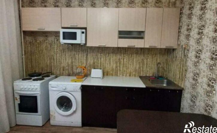 1-комн квартира ул Адмирала Пустошкина, 22 4,  д. 22 4,  к. 4