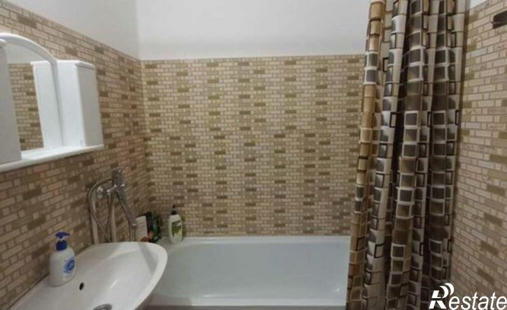 1-комн квартира ул Адмирала Пустошкина, 22 4,  д. 22 4,  к. 4