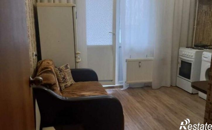 1-комн квартира ул Адмирала Пустошкина, 22 4,  д. 22 4,  к. 4