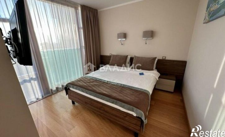 2-комн квартира пр-кт Революции, 3,  д. 3