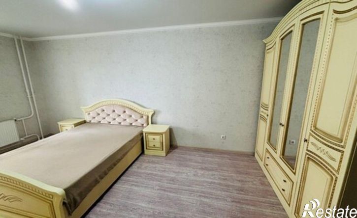 2-комн квартира улица Адмирала Пустошкина, 22 с10,  д. 22 с10