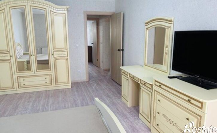 2-комн квартира улица Адмирала Пустошкина, 22 с10,  д. 22 с10