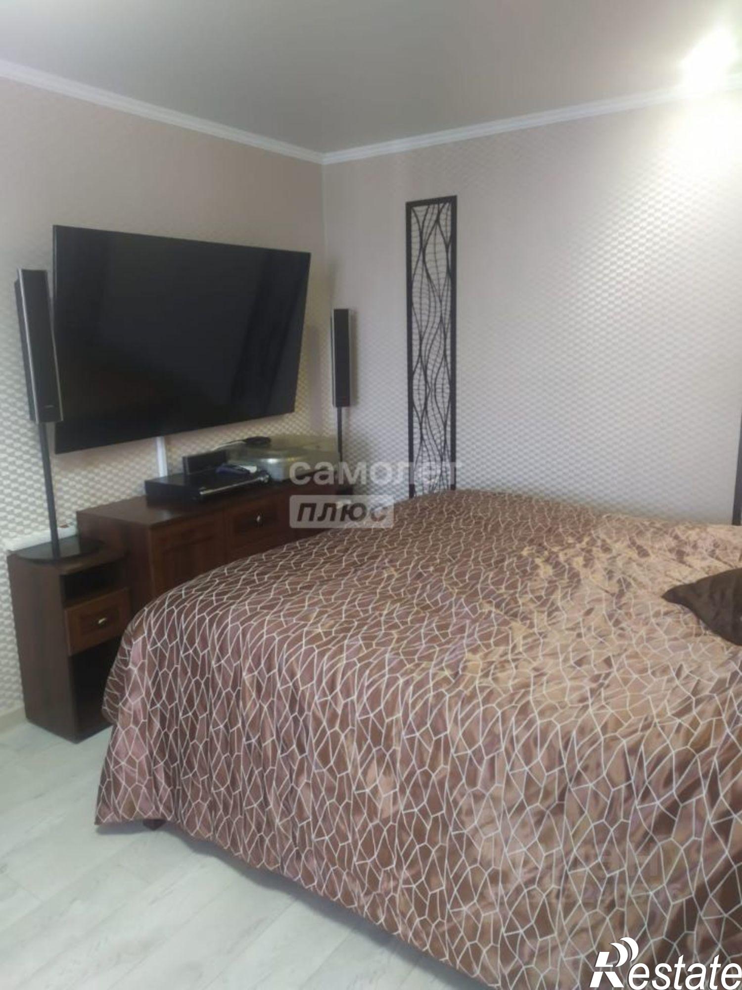 Купить квартиру за 8 550 000 рублей на ул Адмирала Пустошкина, 22 4