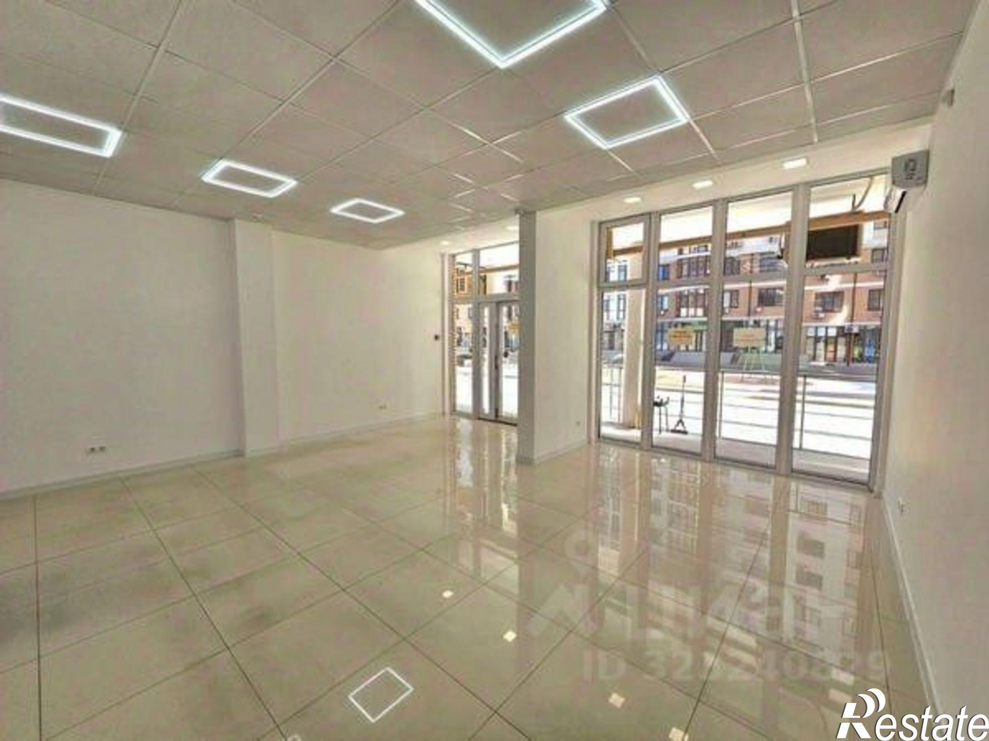 Купить торговое помещение за 9 219 640 рублей на Анапское шоссе, 30