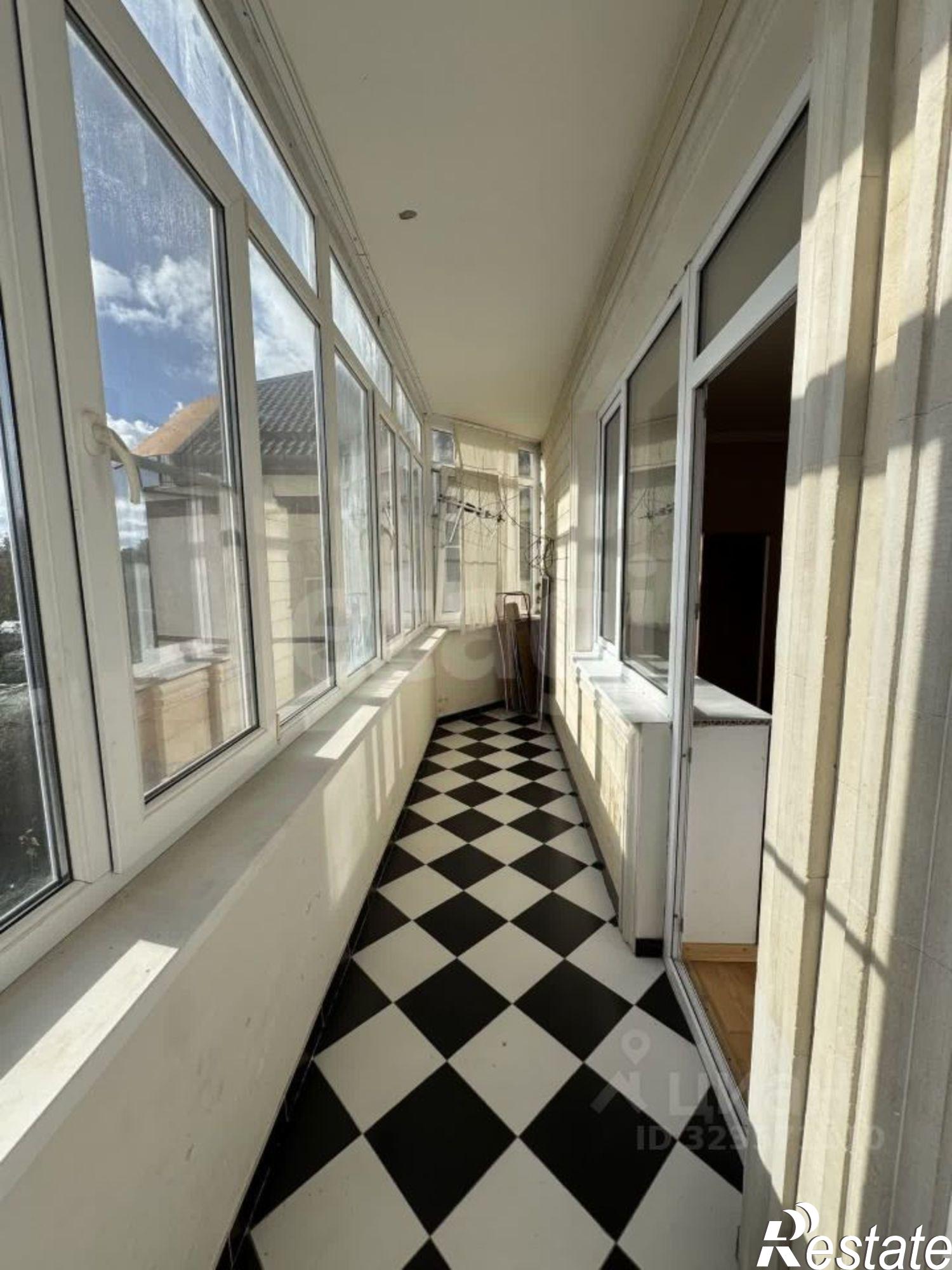 Купить квартиру за 5 200 000 рублей на Станичная улица, 9