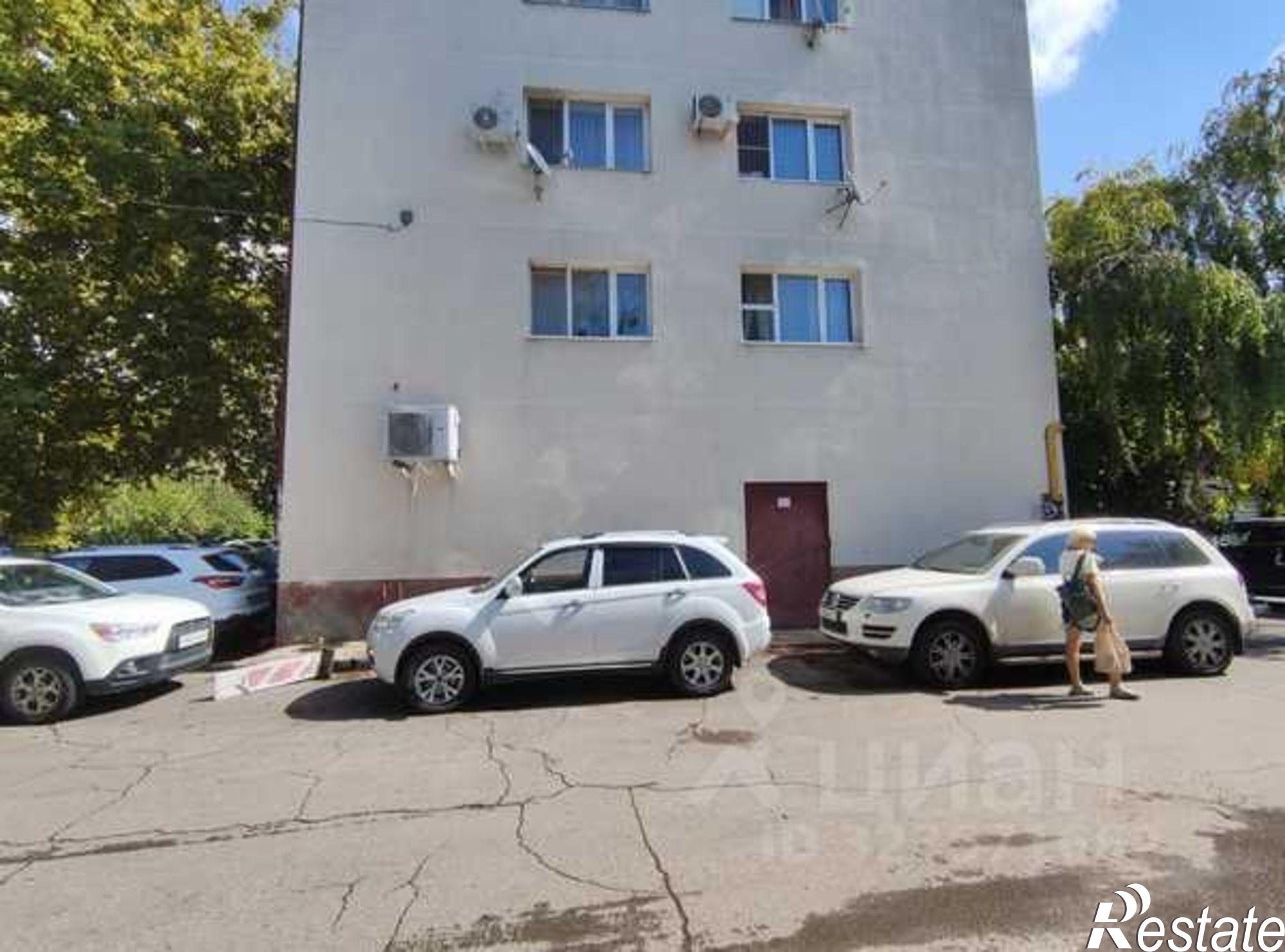 Купить торговое помещение за 22 900 100 рублей на ул Крымская, 216