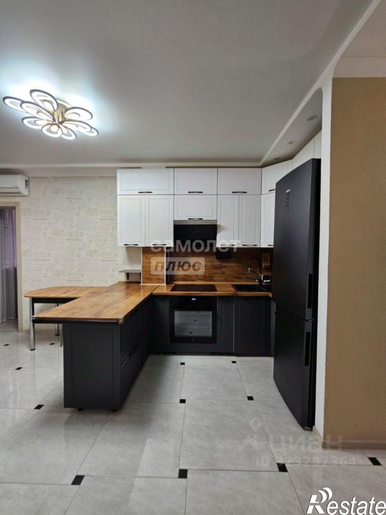 Купить квартиру за 10 500 000 рублей на ул Ленина, 185А 3