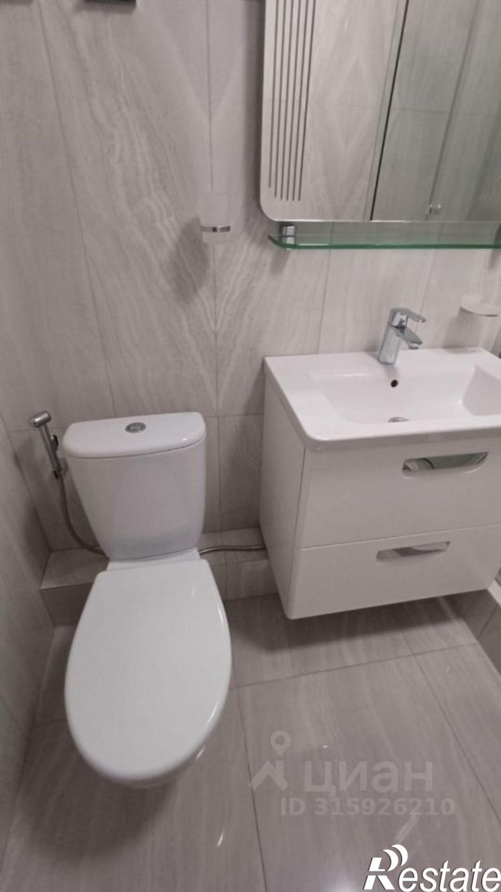 1-комн квартира улица Адмирала Пустошкина, 22 с7,  д. 22 с7