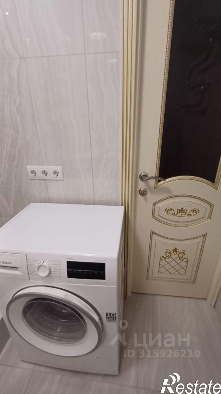 1-комн квартира улица Адмирала Пустошкина, 22 с7,  д. 22 с7