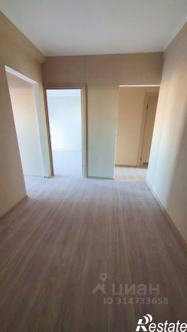 2-комн квартира улица Адмирала Пустошкина, 14,  д. 14