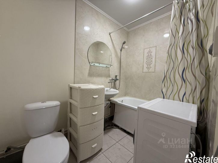 1-комн квартира ул Адмирала Пустошкина, 22 10,  д. 22 10,  к. 10