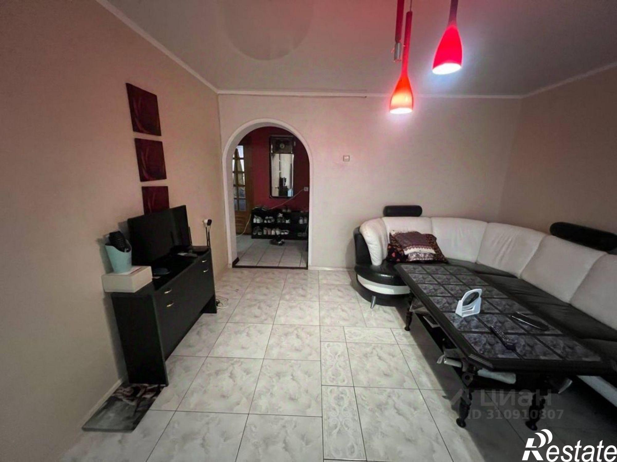 Купить квартиру за 9 500 000 рублей на Стахановская улица, 1