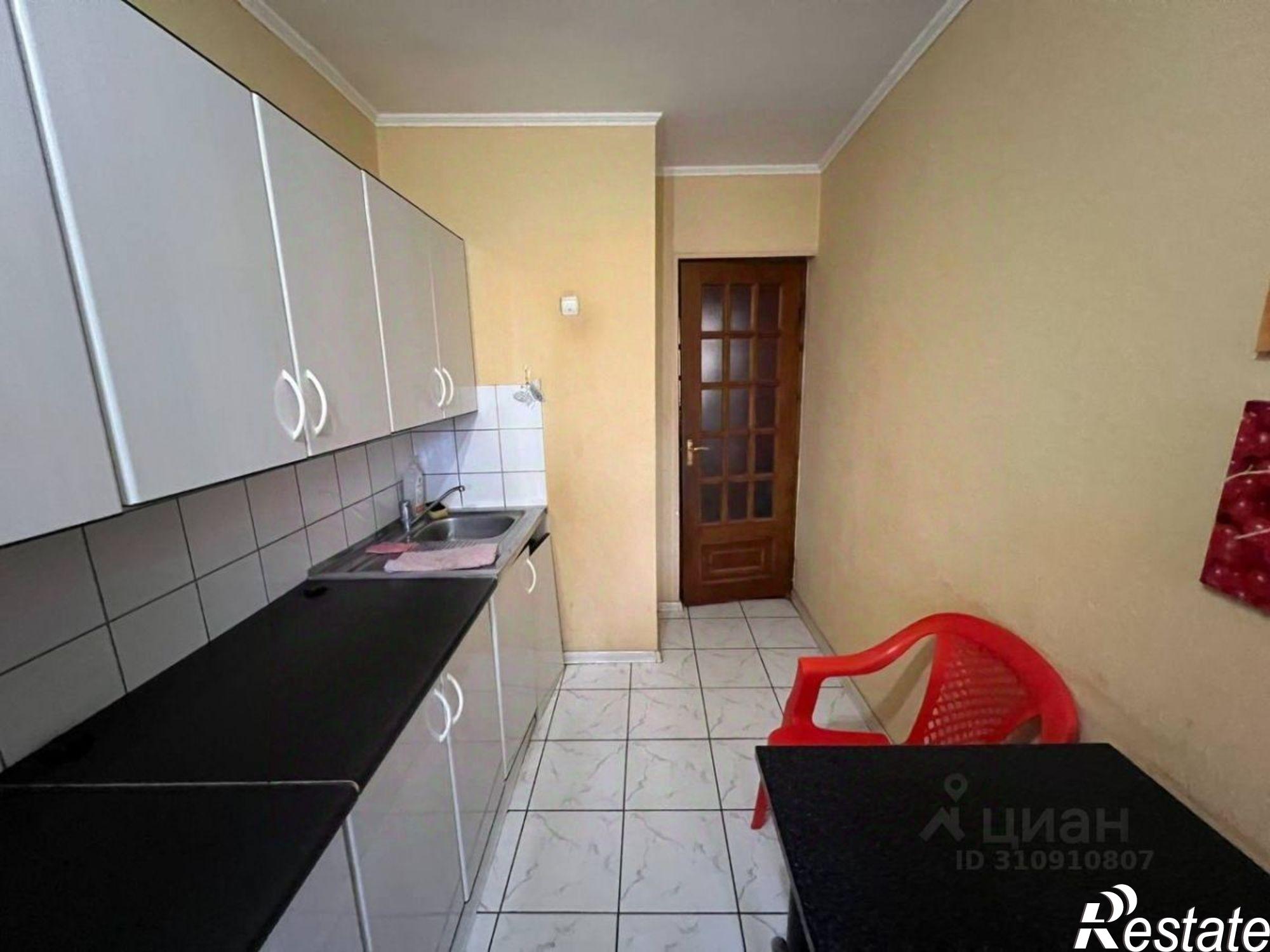 Купить квартиру за 9 500 000 рублей на Стахановская улица, 1