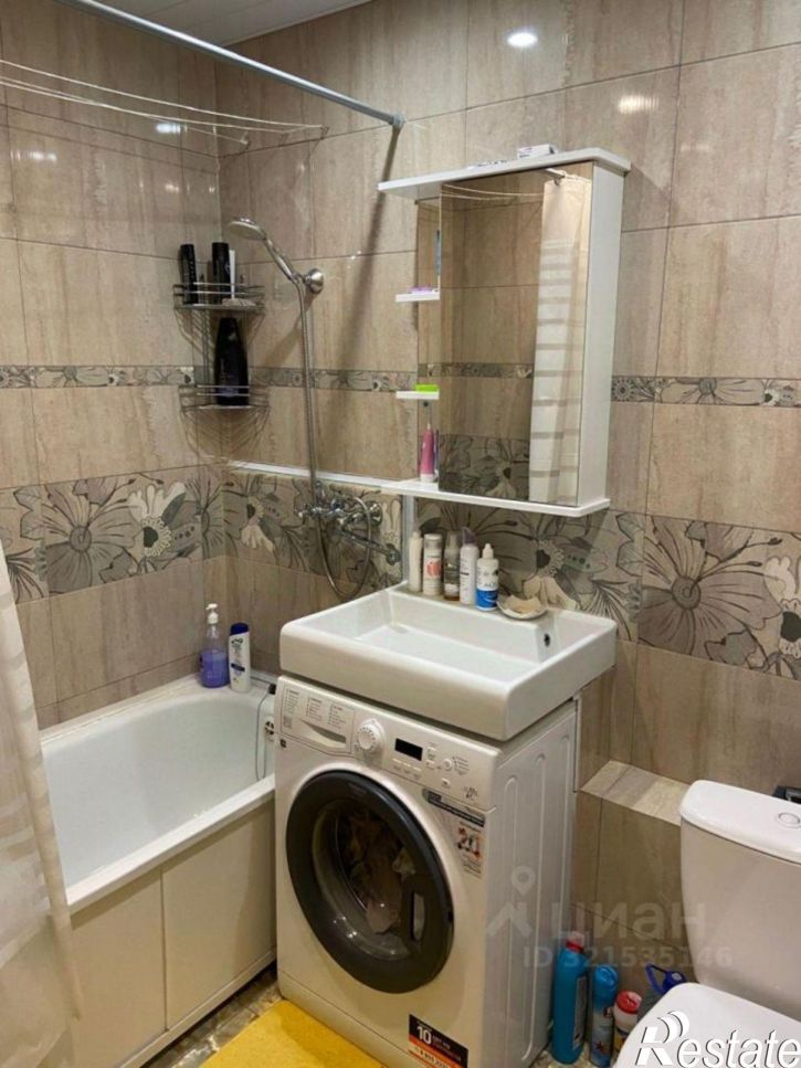 1-комн квартира улица Адмирала Пустошкина, 22 с6,  д. 22 с6