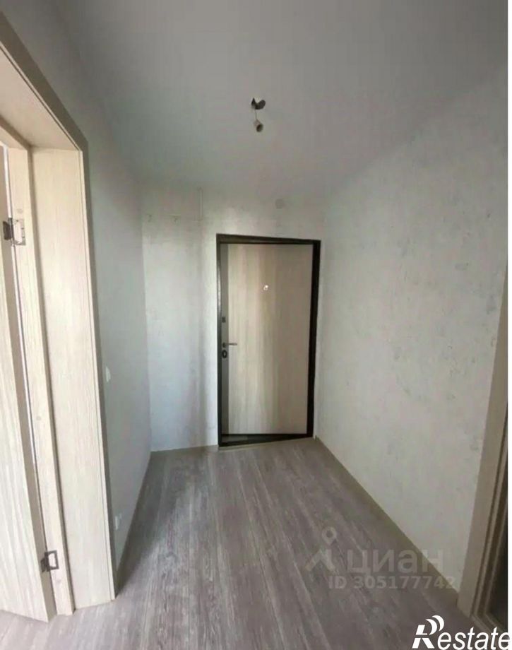 1-комн квартира улица Адмирала Пустошкина, 22 с10,  д. 22 с10