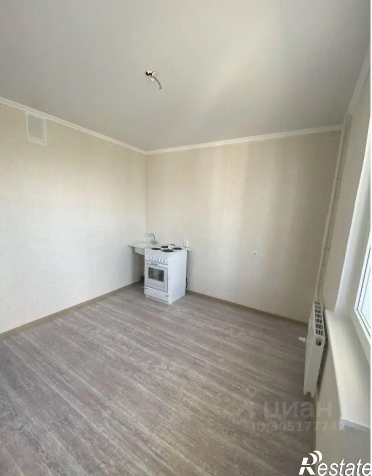 1-комн квартира улица Адмирала Пустошкина, 22 с10,  д. 22 с10