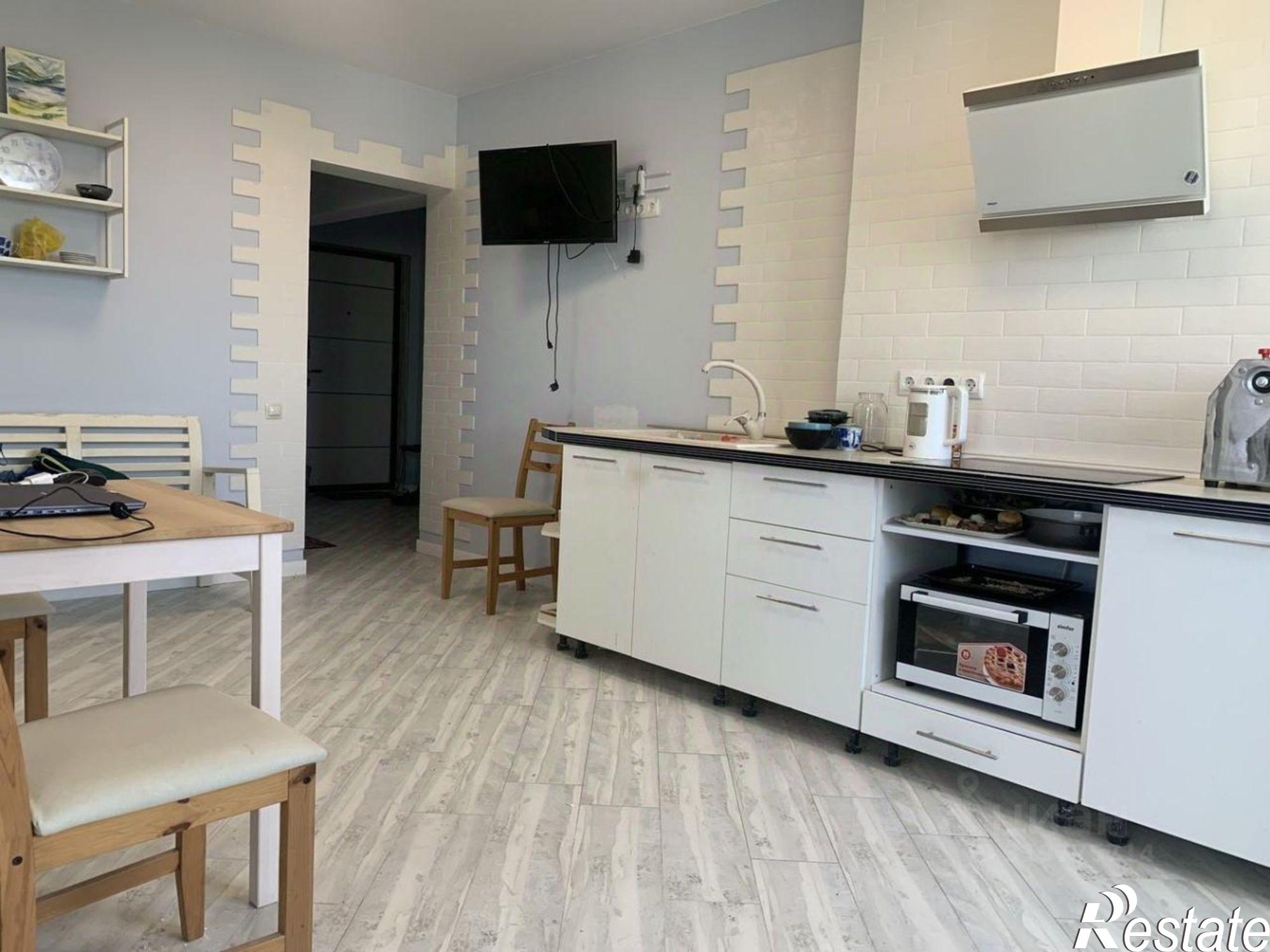 Купить квартиру за 8 400 000 рублей на 12-й микрорайон, 36А