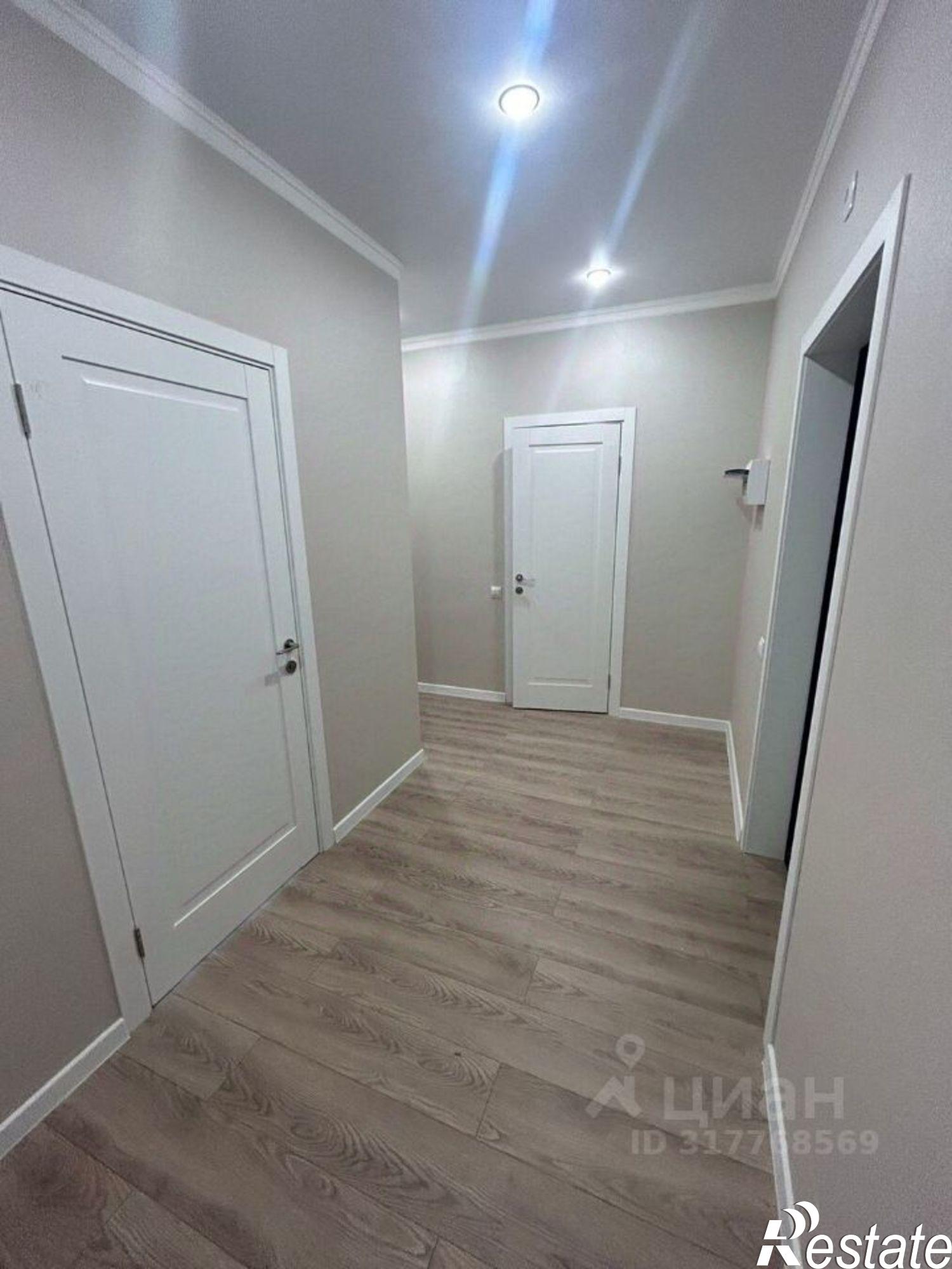 Купить квартиру за 10 500 000 рублей на улица Омелькова, 93