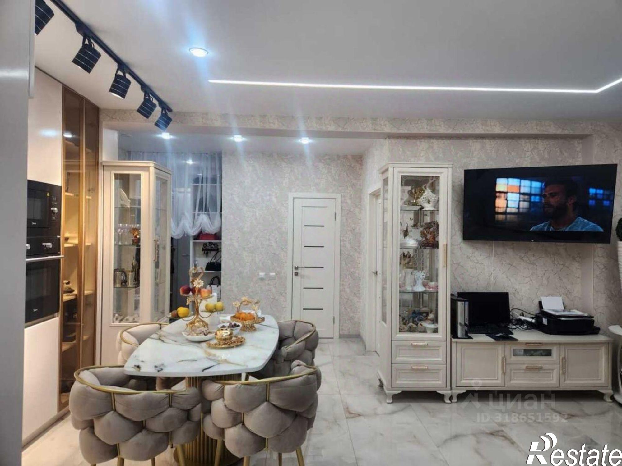 Купить квартиру за 14 900 000 рублей на Владимирская улица, 144