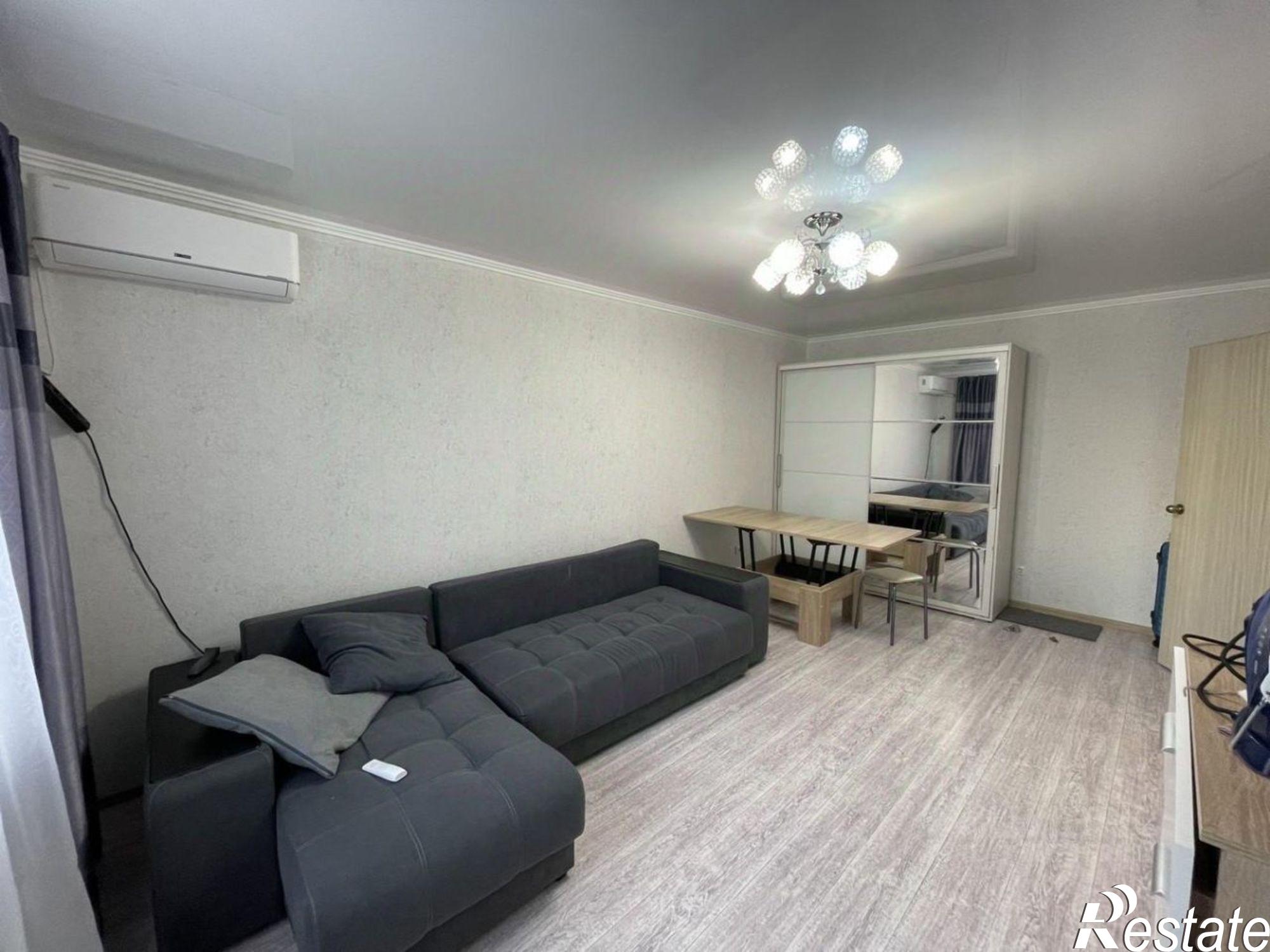 Купить квартиру за 5 800 000 рублей на улица Адмирала Пустошкина