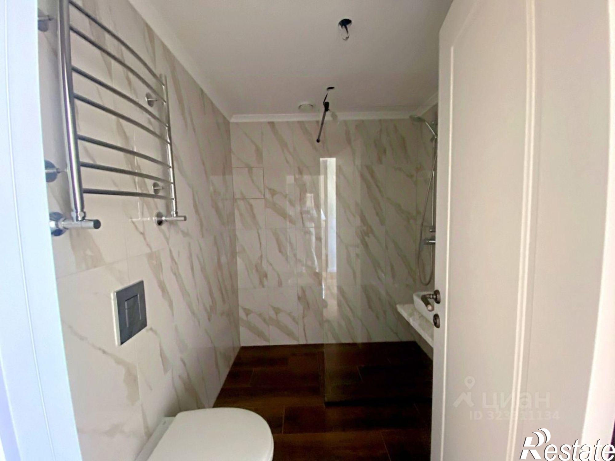 Купить квартиру за 27 604 500 рублей на ул Толстого, 27