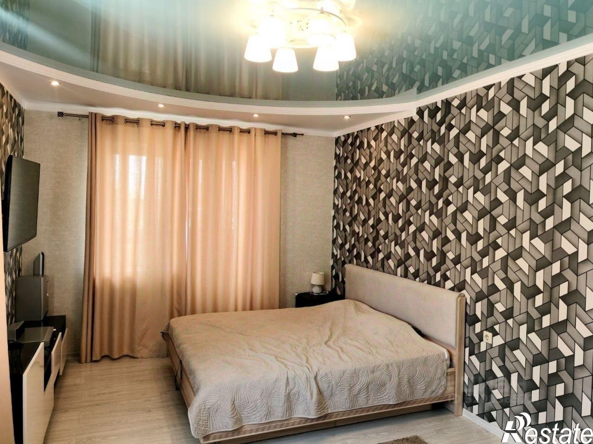 Купить квартиру за 6 900 000 рублей на Лазурная улица, 14