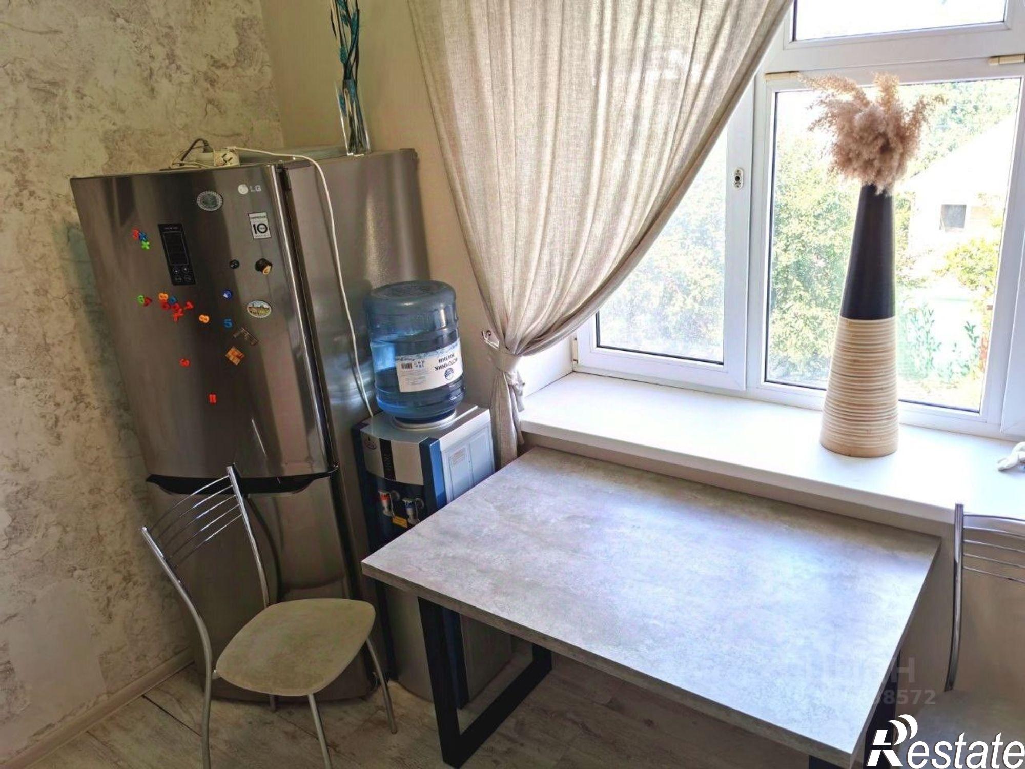 Купить квартиру за 6 900 000 рублей на Лазурная улица, 14