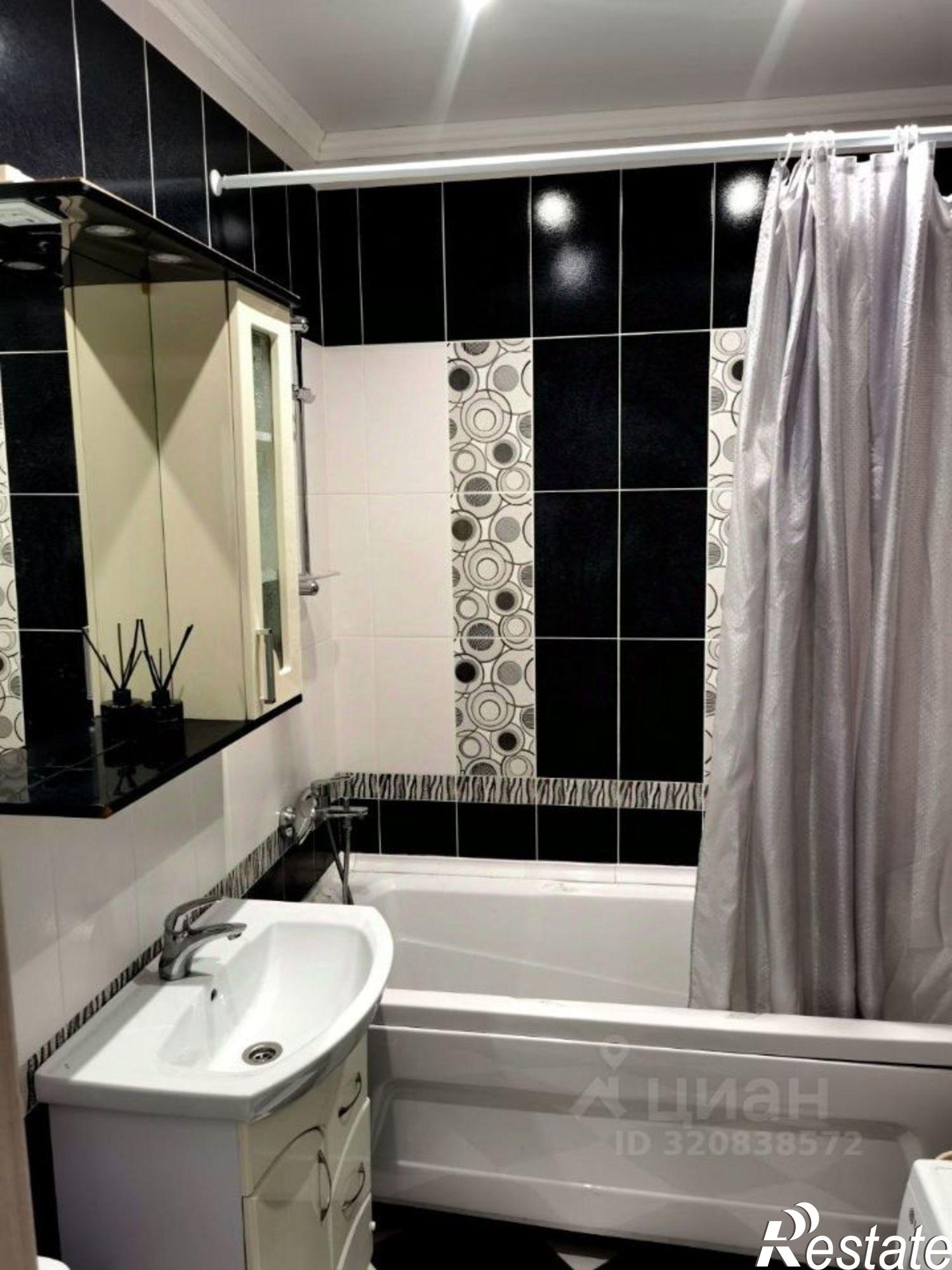 Купить квартиру за 6 900 000 рублей на Лазурная улица, 14