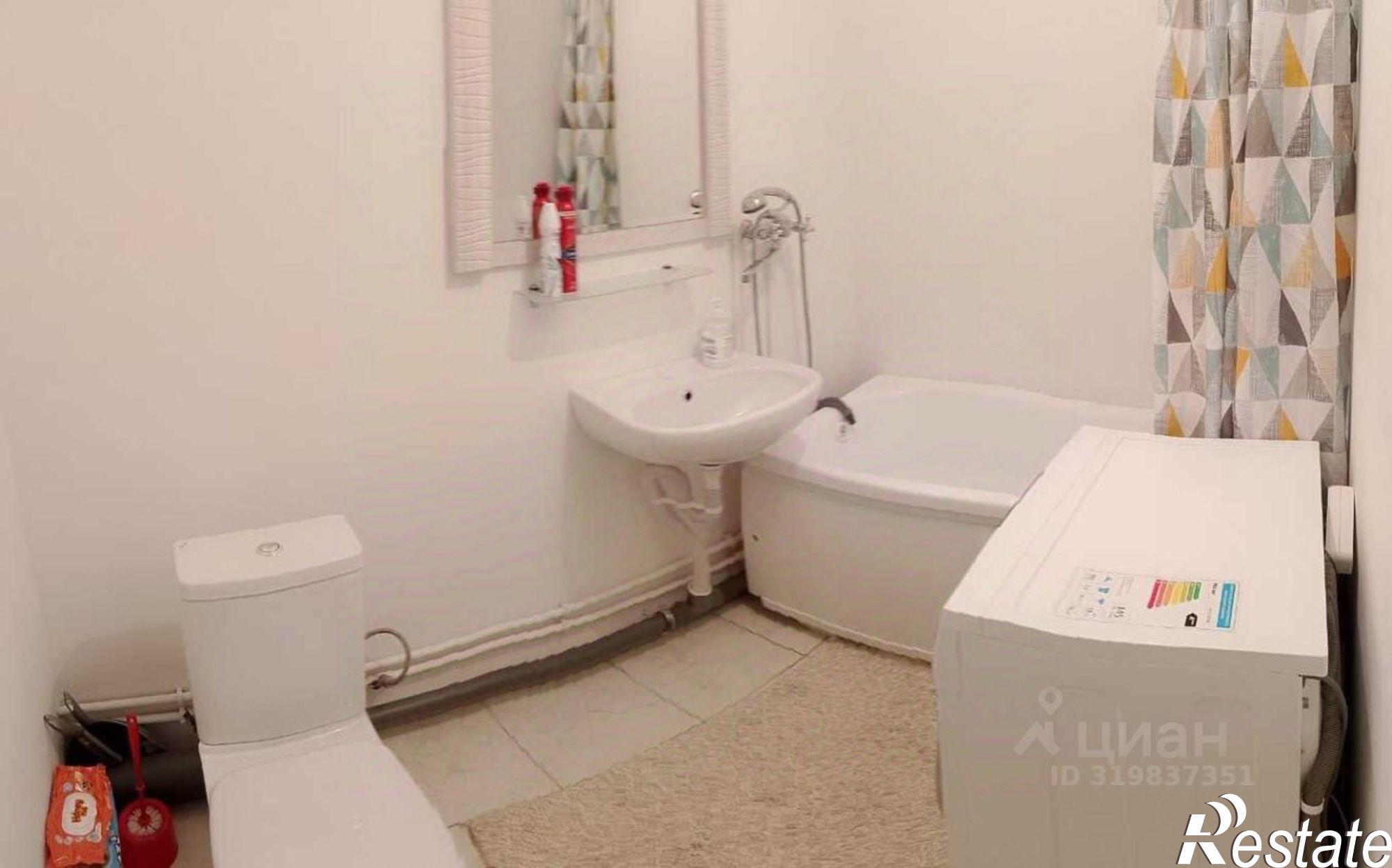 Купить квартиру за 6 490 000 рублей на улица Адмирала Пустошкина