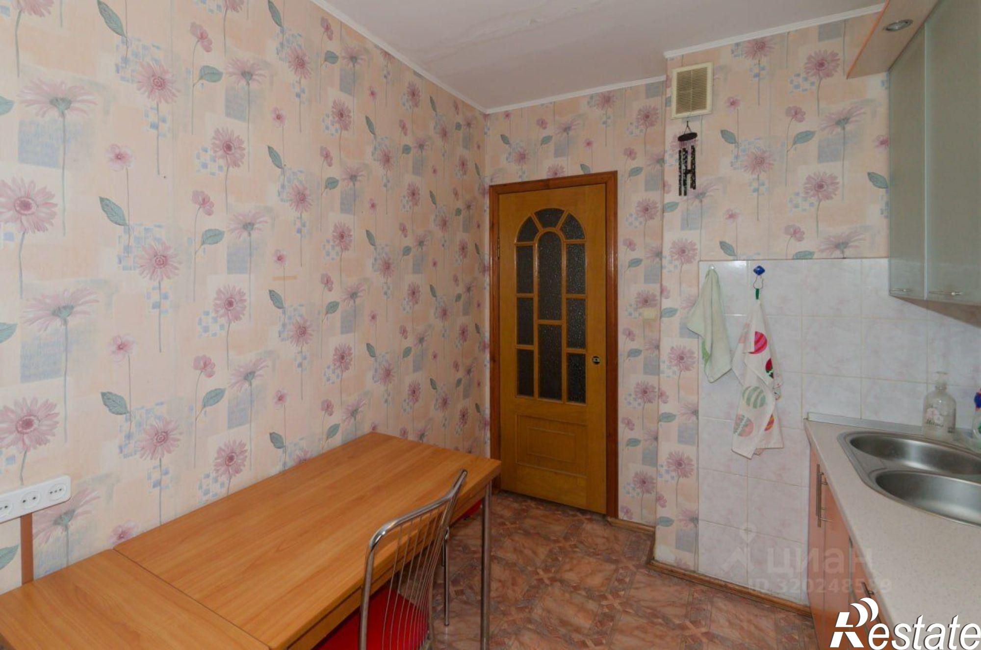 Купить квартиру за 7 400 000 рублей на улица Крылова, 81