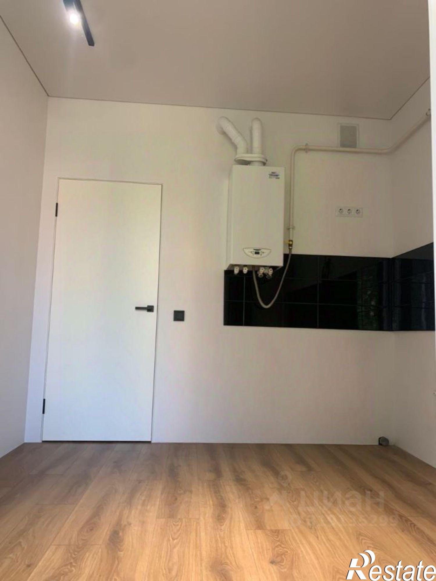 Купить квартиру за 6 800 000 рублей на ул Парковая, 64 2