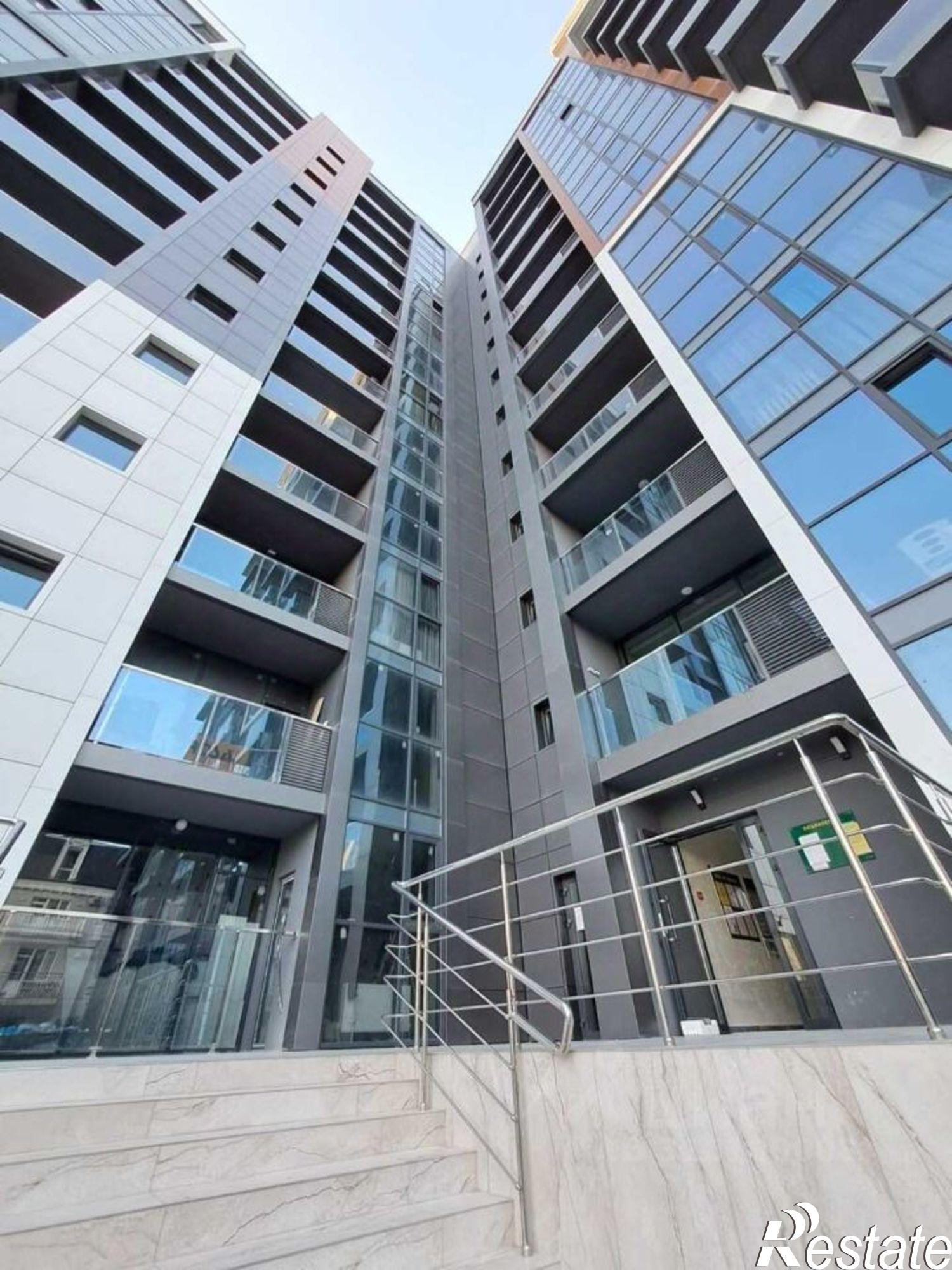 Купить квартиру за 10 240 000 рублей на проезд Золотой Берег, 2Е