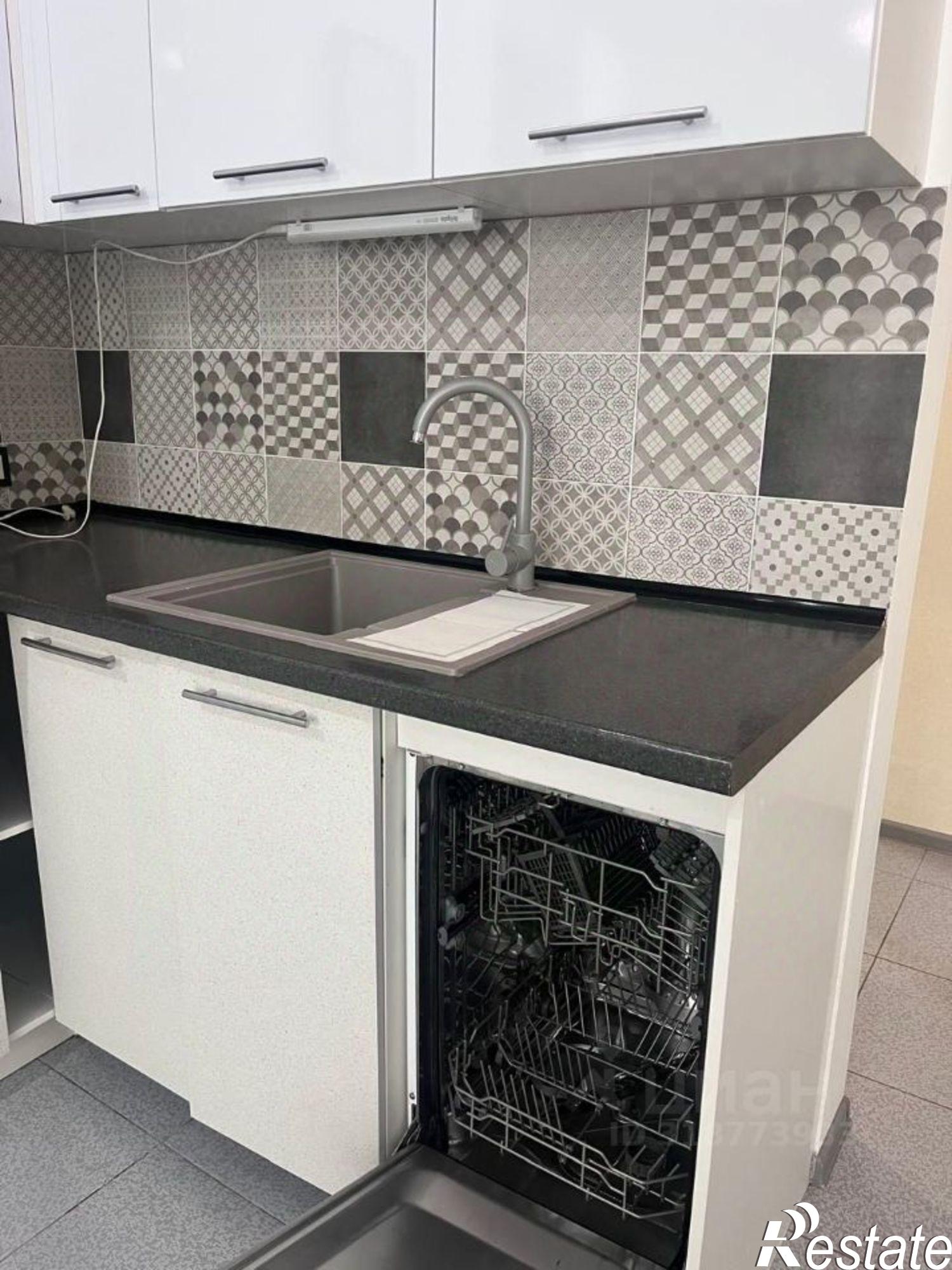 Купить квартиру за 8 200 000 рублей на ул Краснодарская, 66в