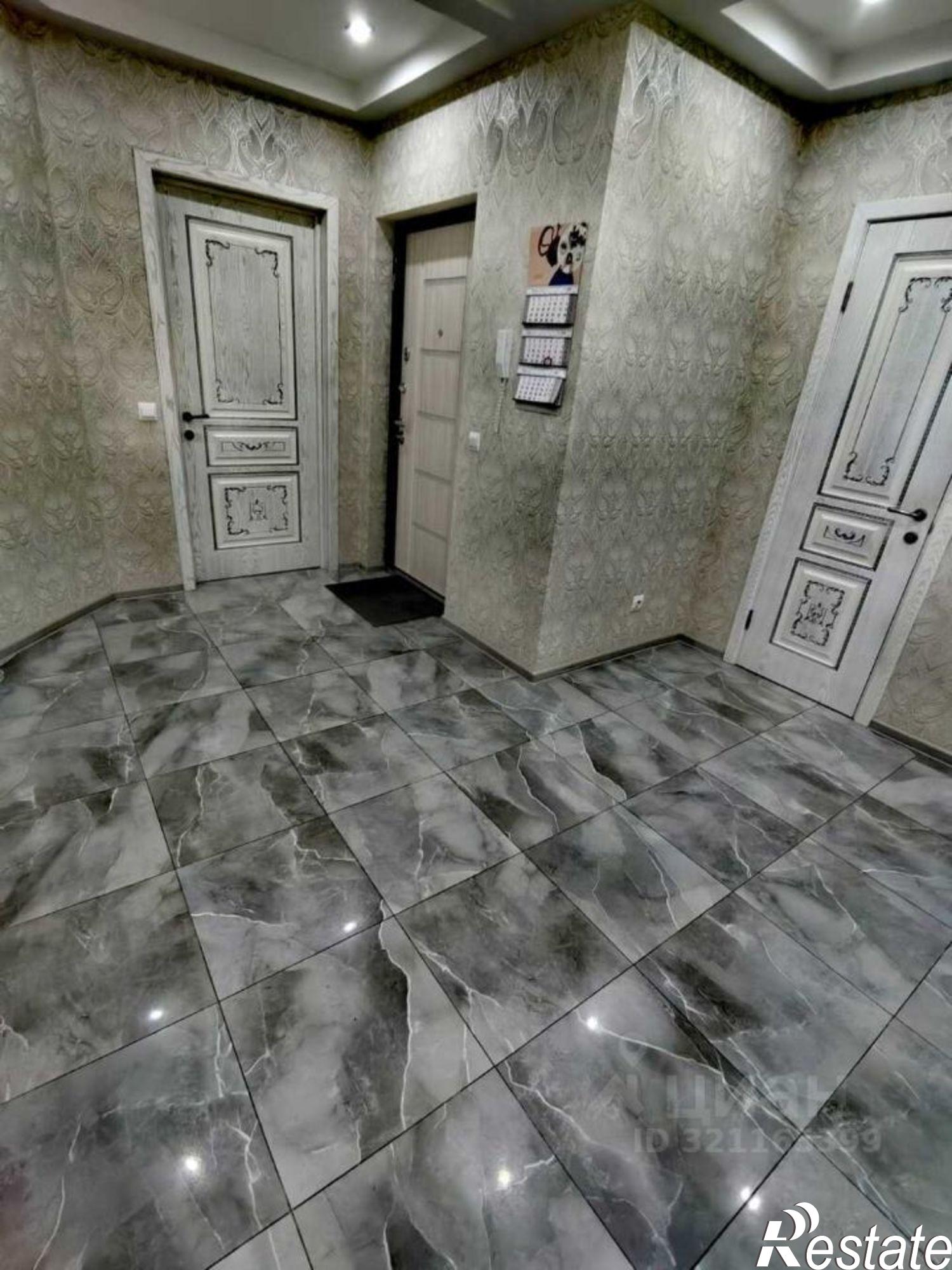 Купить квартиру за 13 900 000 рублей на ул Омелькова, 21