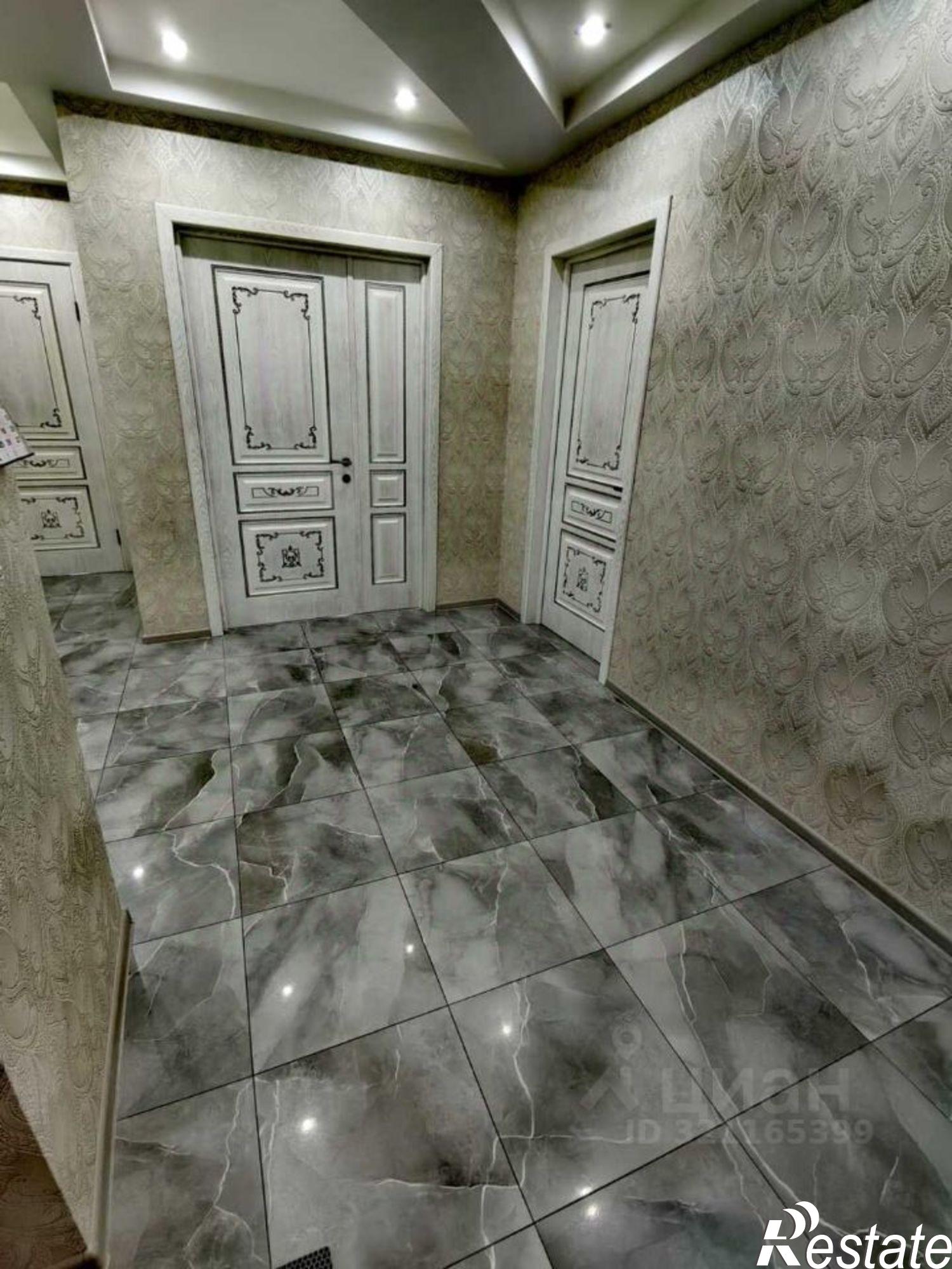 Купить квартиру за 13 900 000 рублей на ул Омелькова, 21