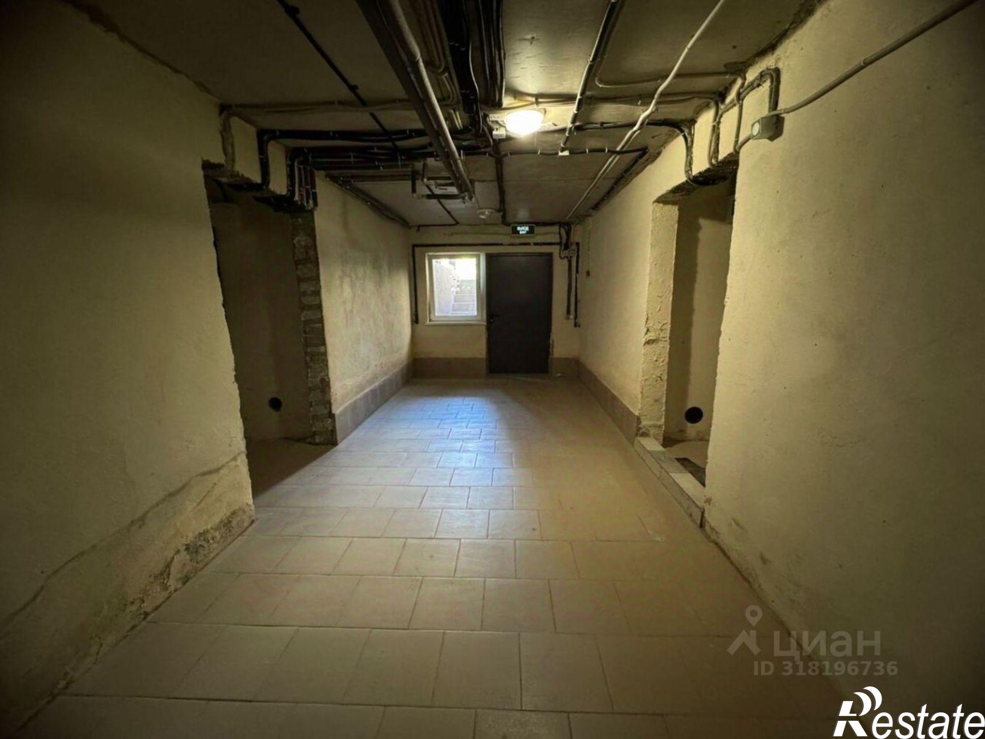 Купить складское помещение за 640 159 рублей на ул Ленина, 202