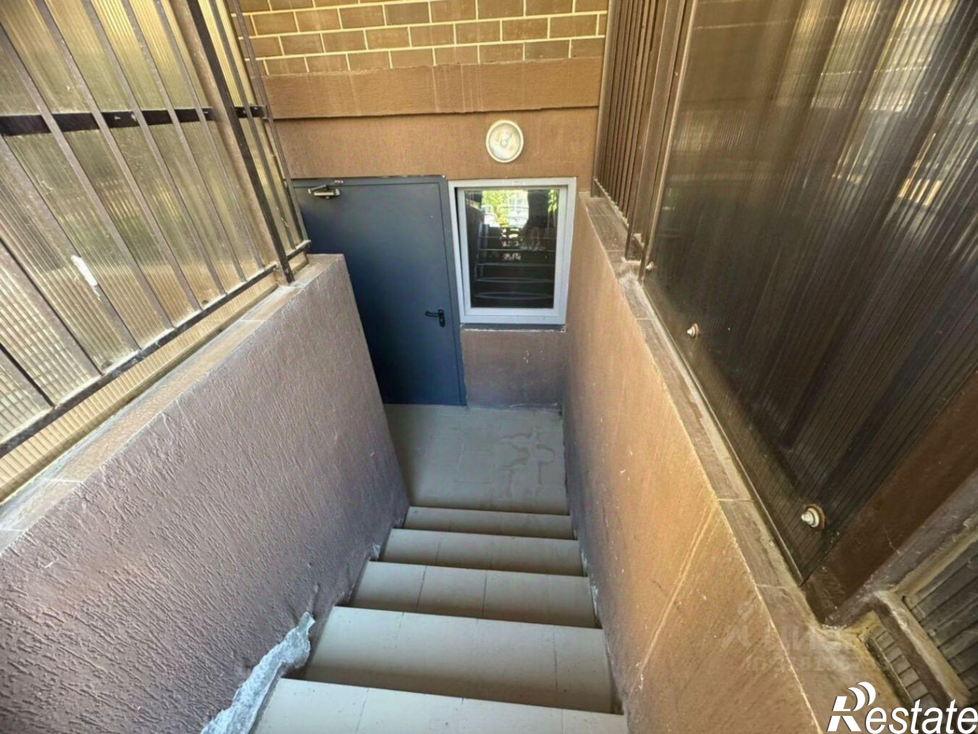 Купить складское помещение за 640 159 рублей на ул Ленина, 202