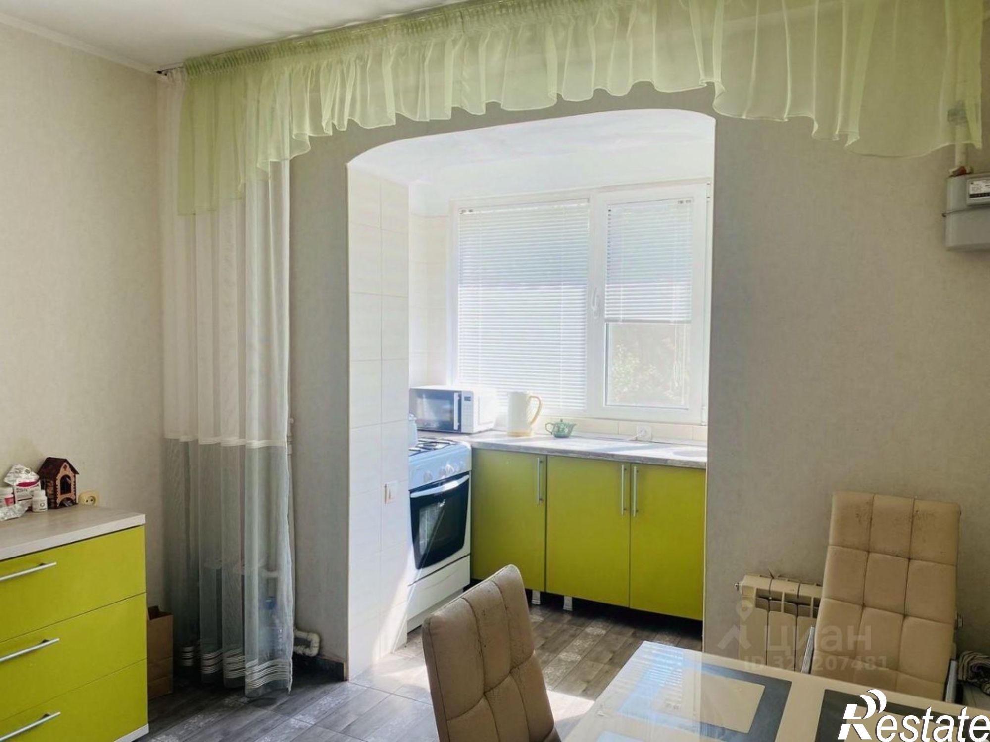 Купить квартиру за 14 800 000 рублей на ул Стахановская, 15 3