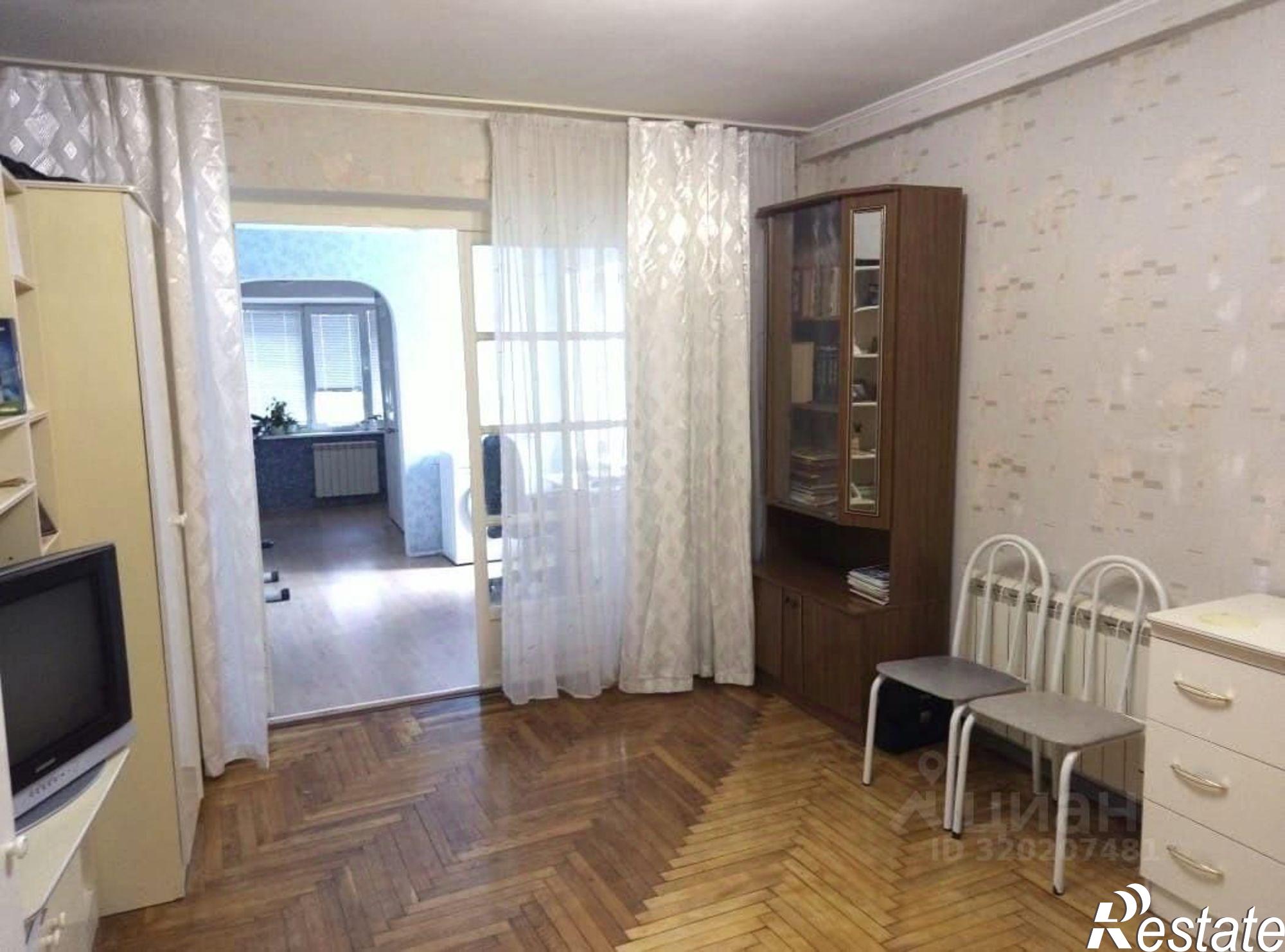 Купить квартиру за 14 800 000 рублей на ул Стахановская, 15 3