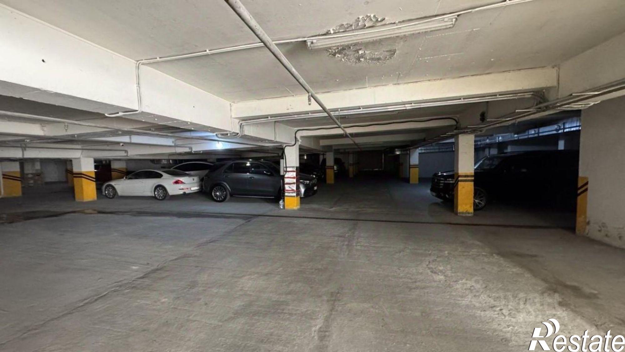 Купить гараж, место в паркинге за 2 016 000 рублей на улица Шевченко, 131