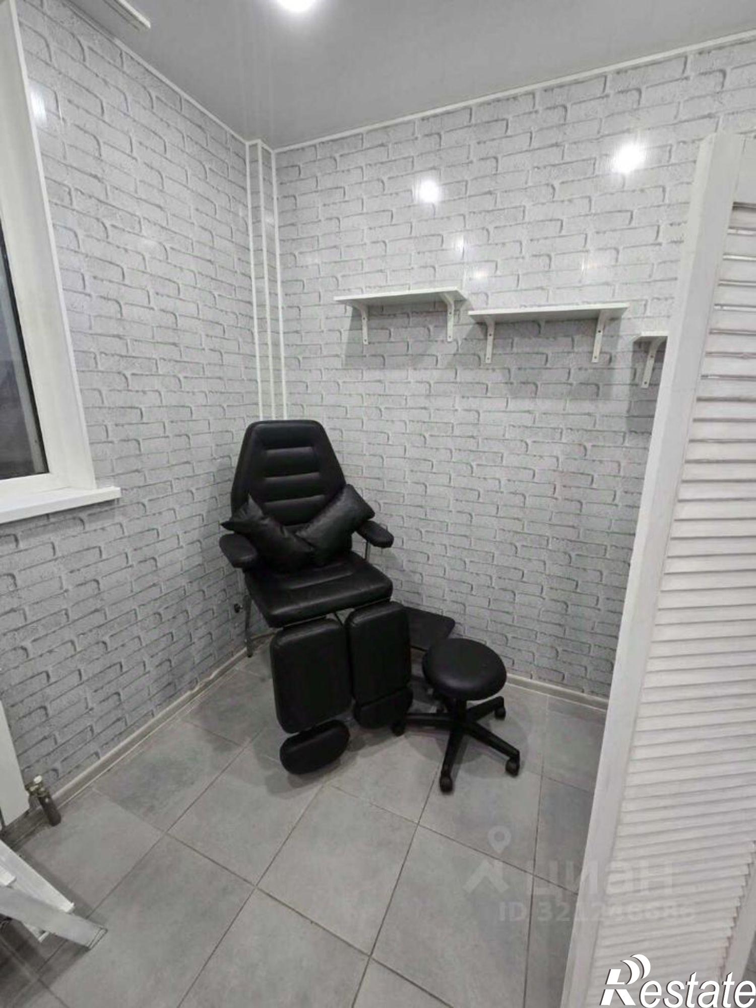 Купить офис, помещение под офис за 3 710 010 рублей на ул Ленина, 183