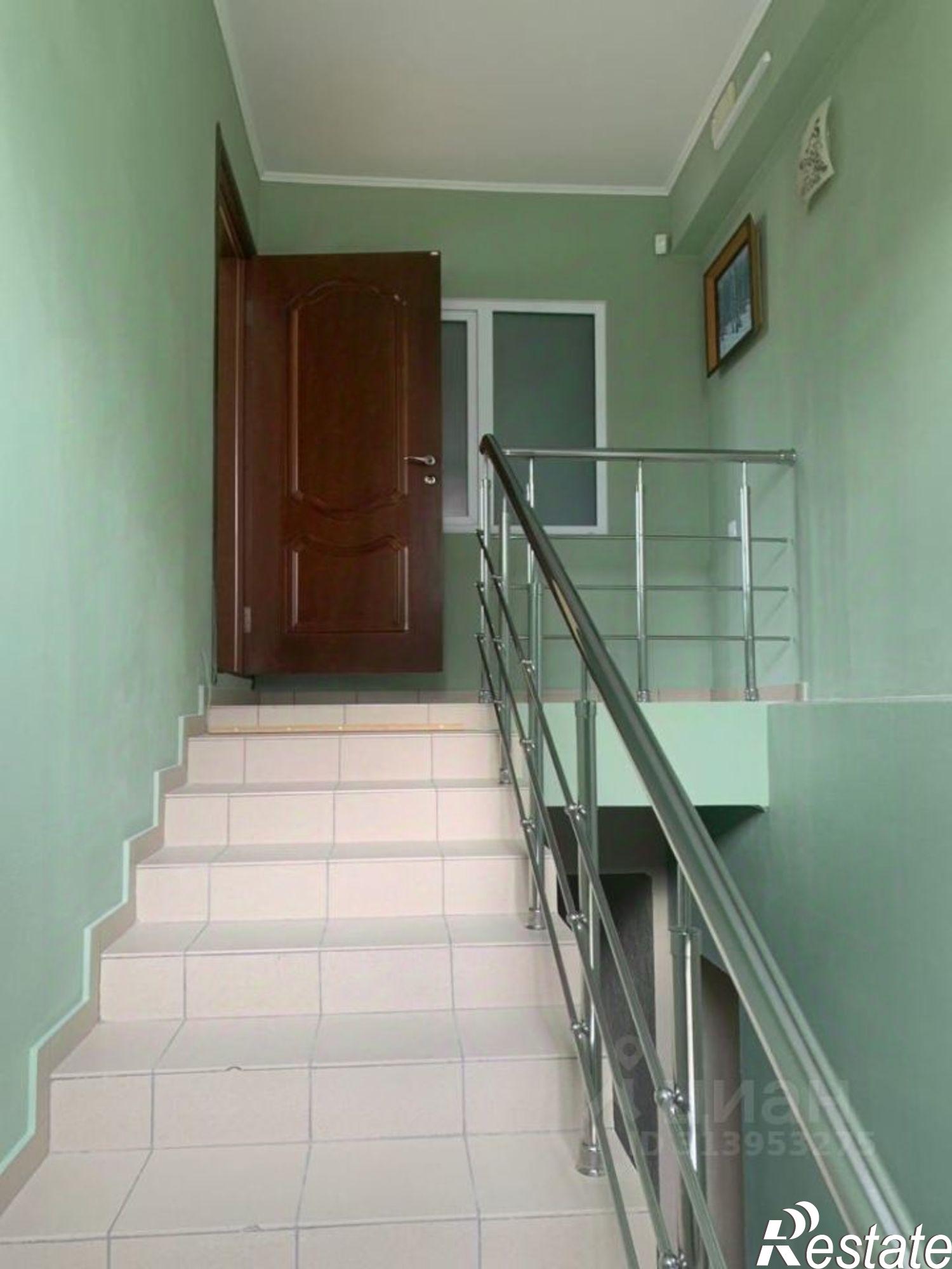 Купить офис, помещение под офис за 7 500 020 рублей на ул Спортивная, 18