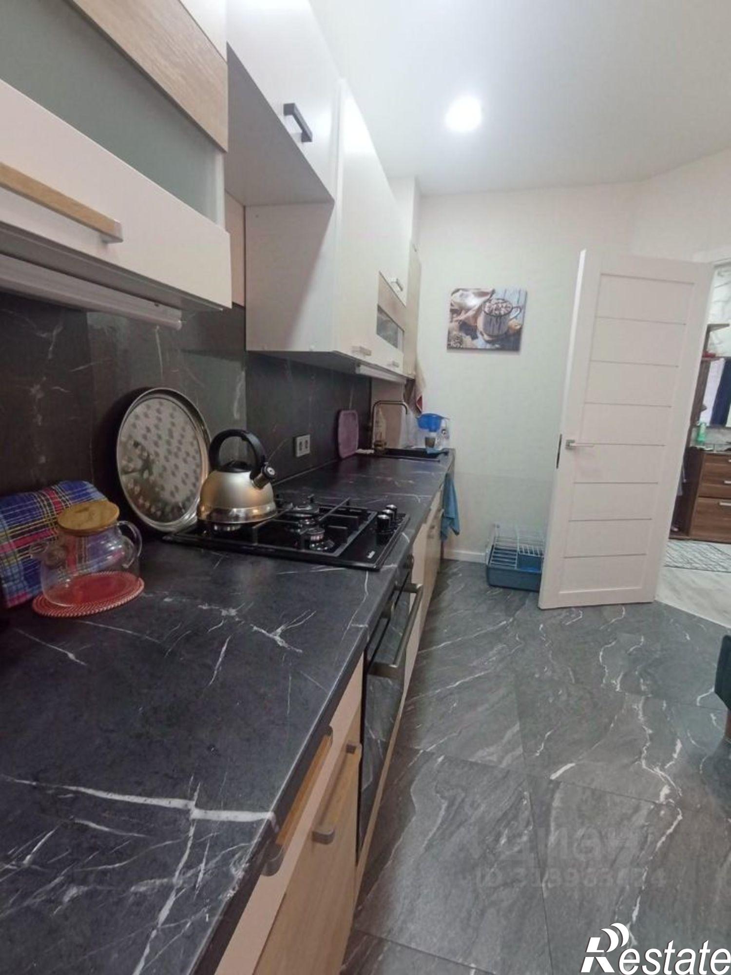 Купить квартиру за 10 300 000 рублей на ул Стахановская, 19 2