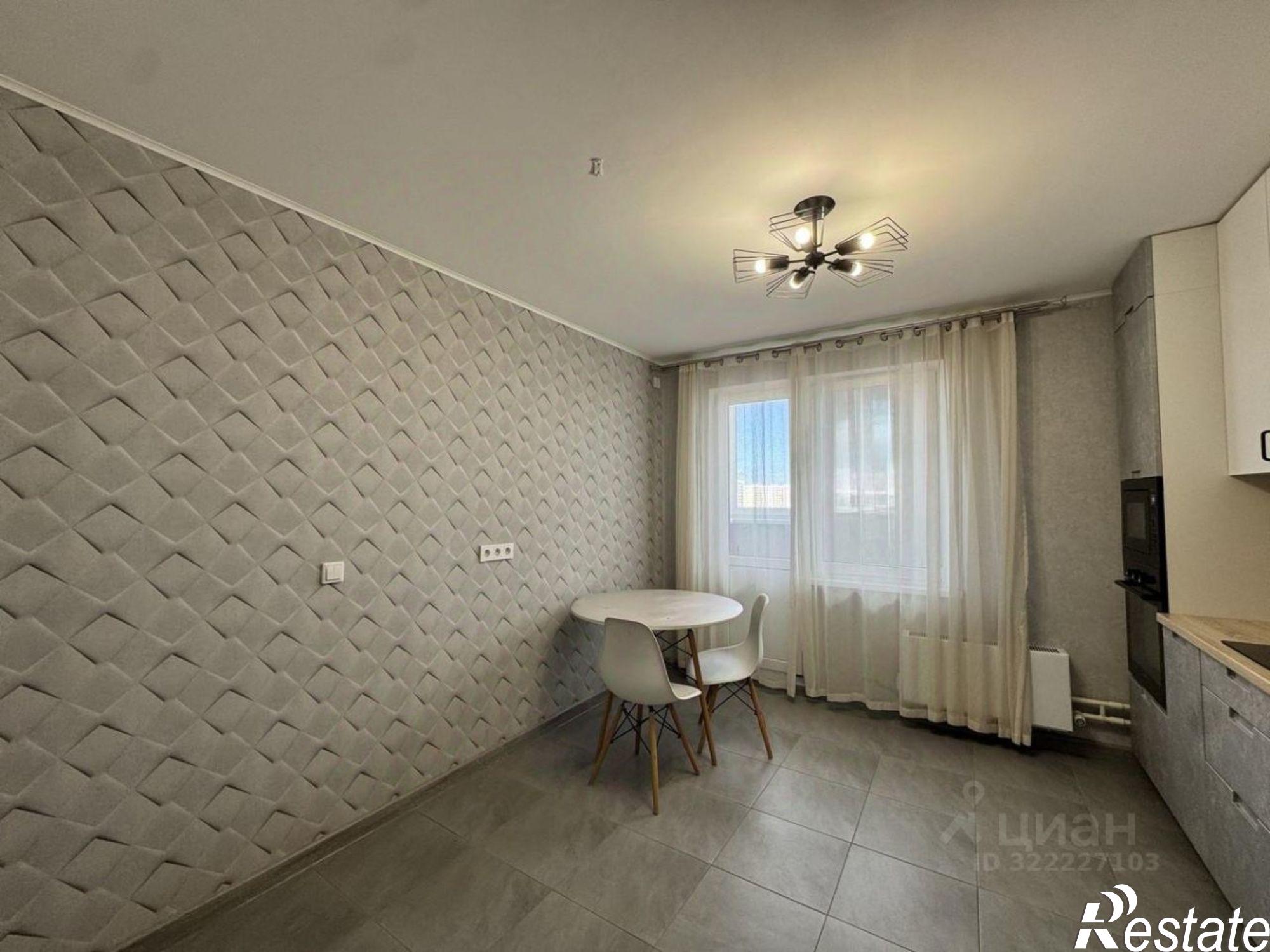 Купить квартиру за 12 000 000 рублей на улица Адмирала Пустошкина, 16