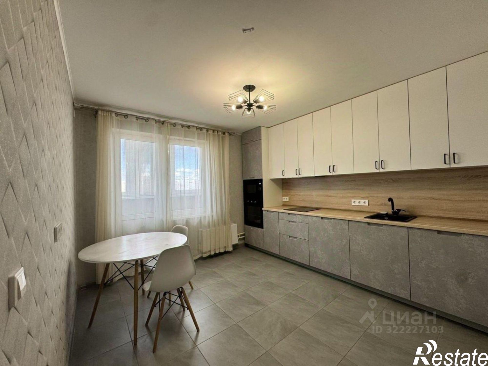 Купить квартиру за 12 000 000 рублей на улица Адмирала Пустошкина, 16