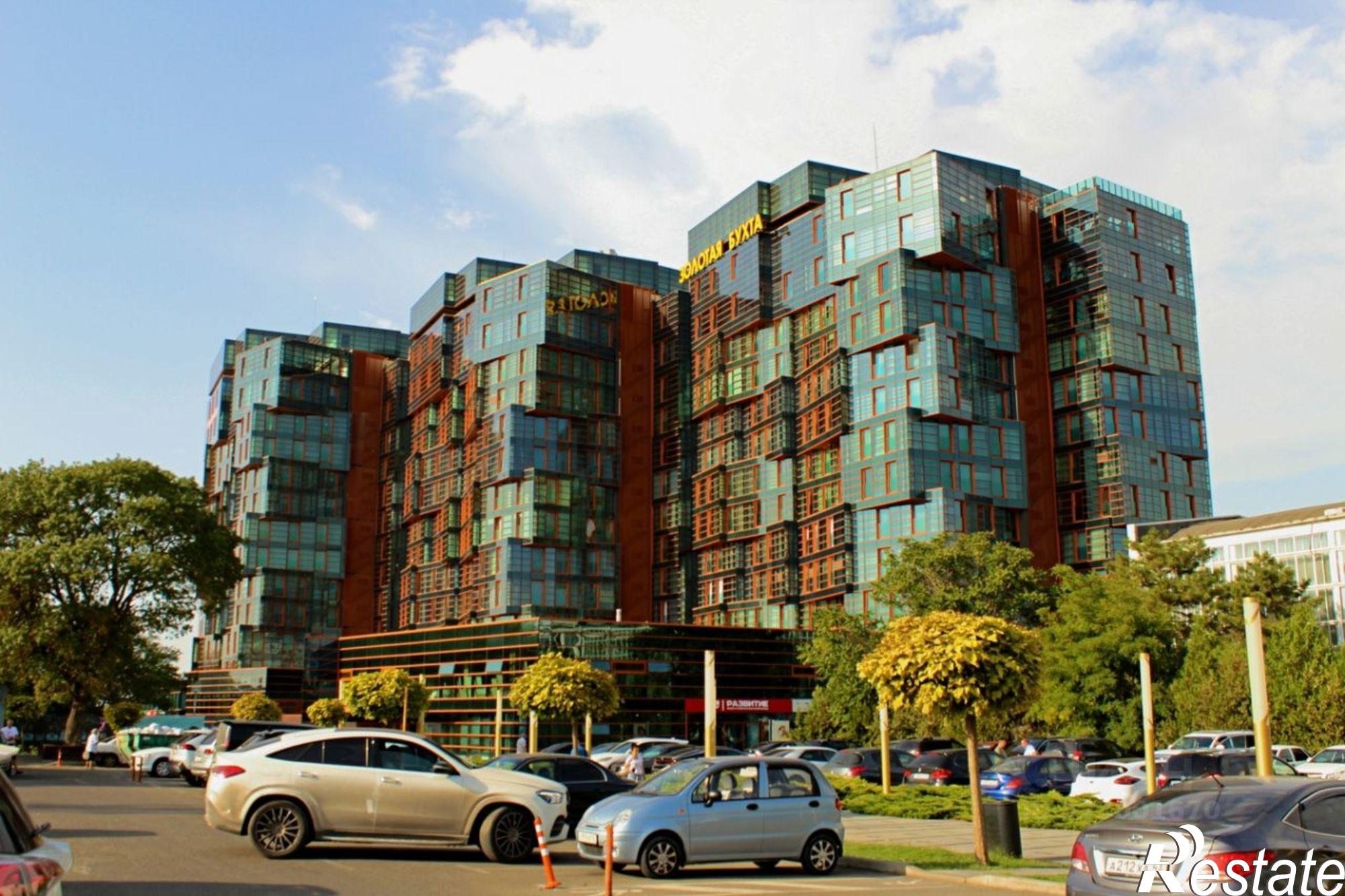 Купить квартиру за 85 438 800 рублей на пр-кт Революции, 3