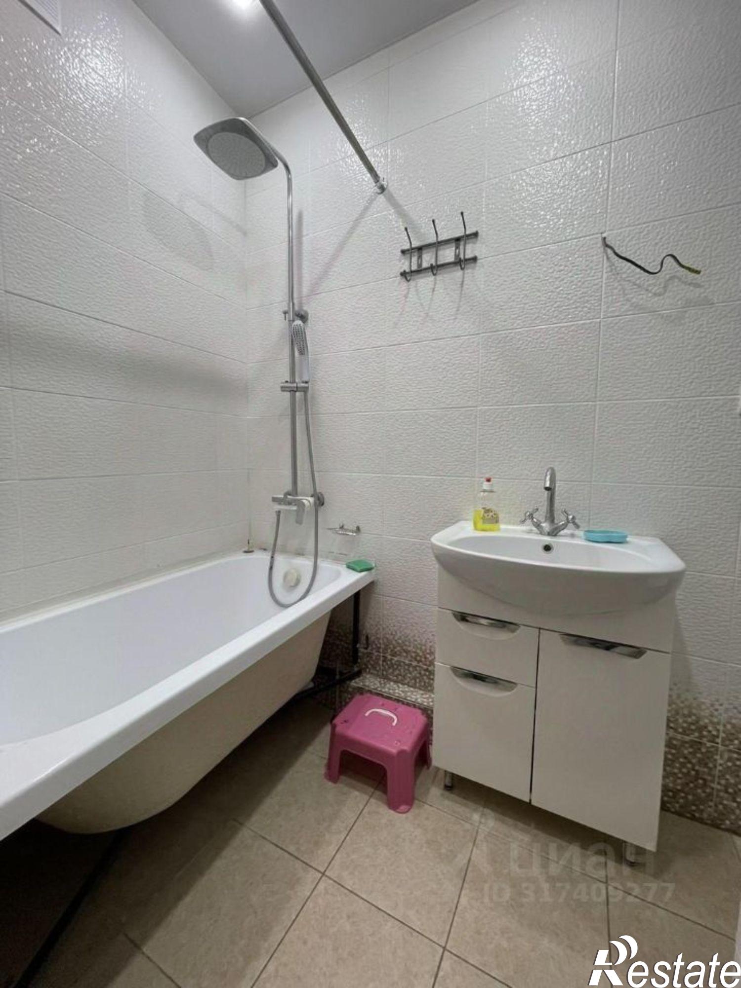 Купить квартиру за 5 500 000 рублей на ул Парковая, 64А 3