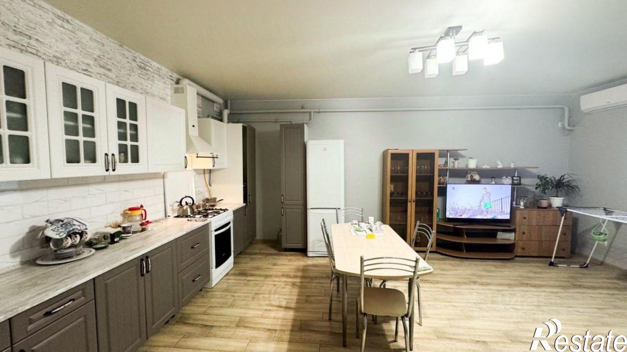 Купить квартиру за 9 200 000 рублей на Ленинградская улица, 41