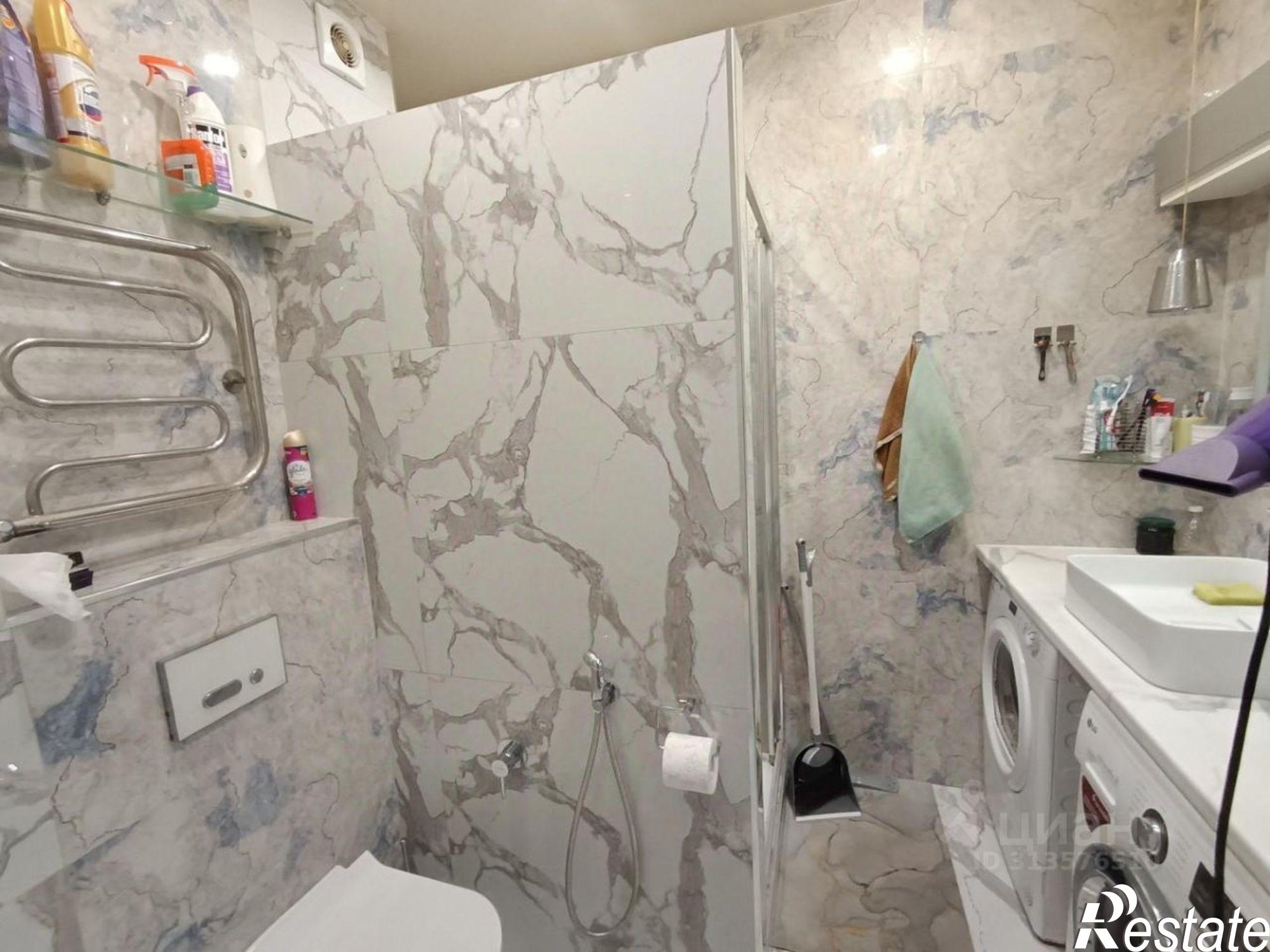 Купить квартиру за 12 300 000 рублей на 12-й микрорайон, 36А