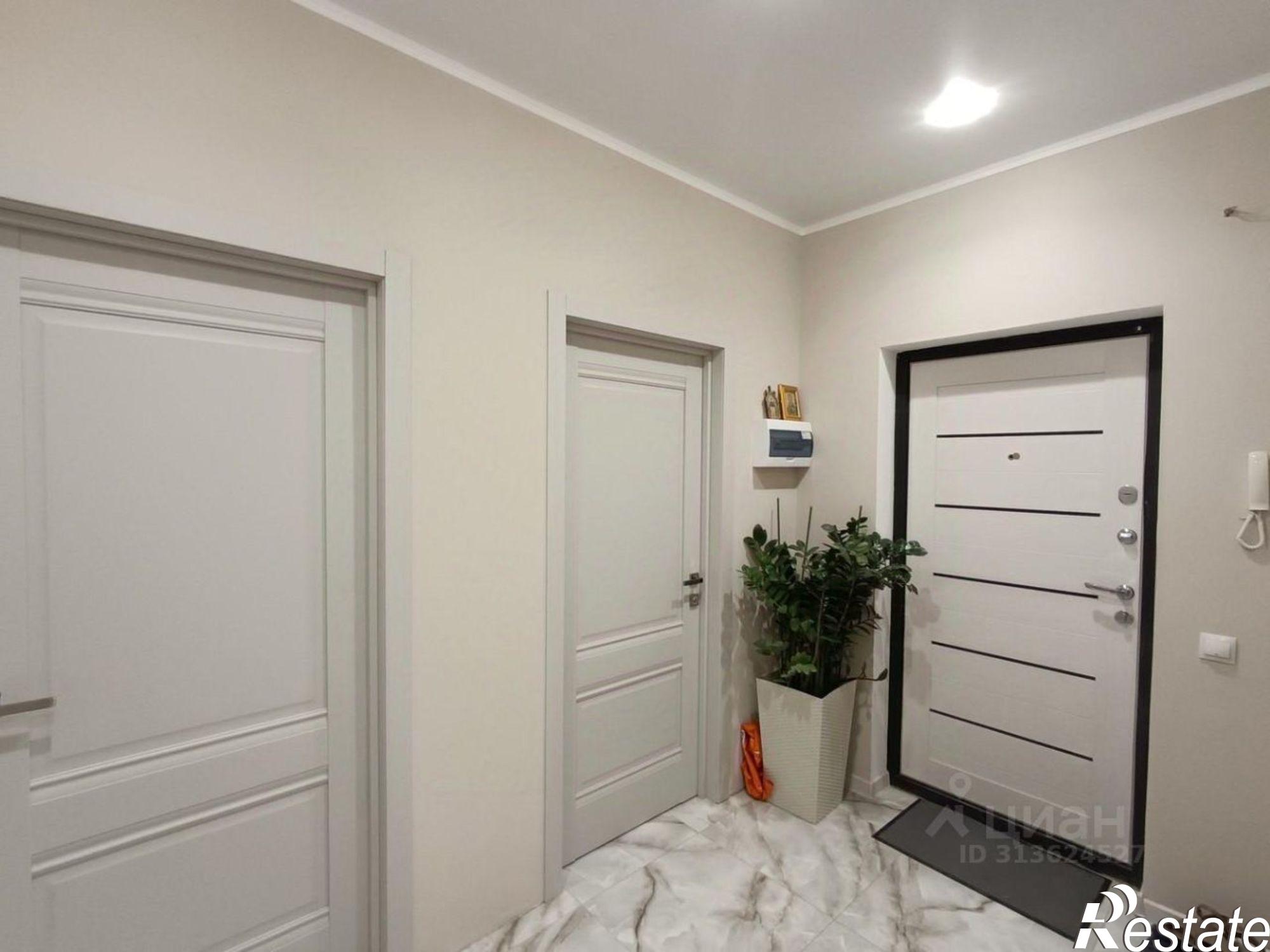 Купить квартиру за 12 500 000 рублей на ул Омелькова, 93